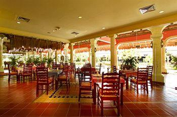 Grand Palladium Kantenah Resort & Spa