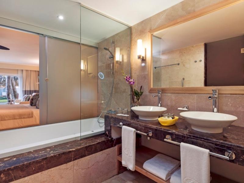 Grand Palladium Palace Resort Spa & Casino