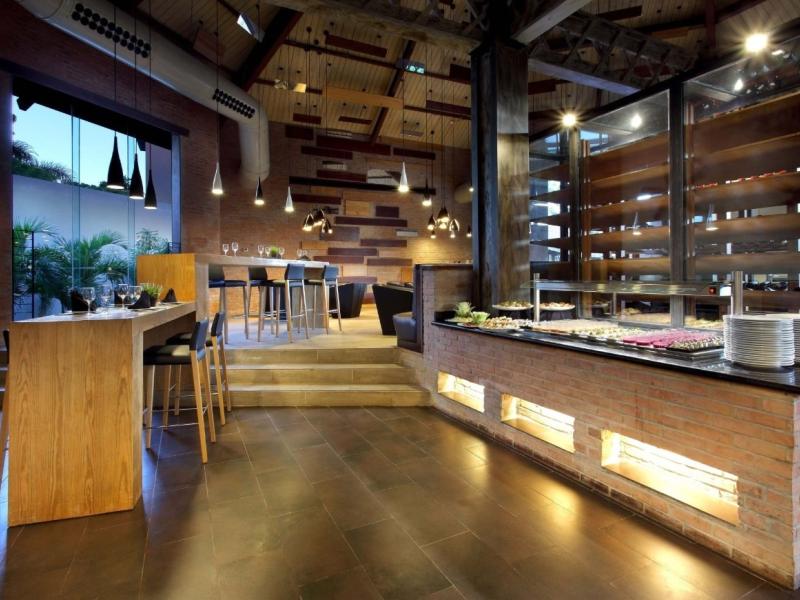 Grand Palladium Palace Resort Spa & Casino