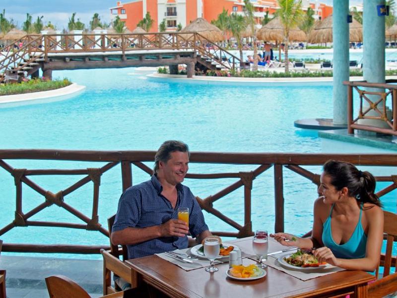 Grand Palladium Riviera Resort & Spa