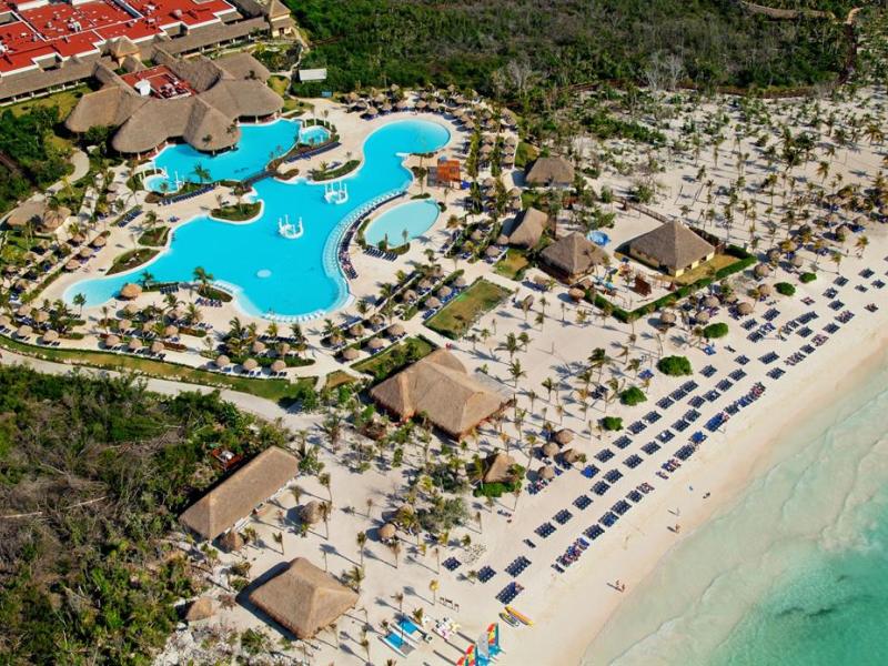 Grand Palladium Riviera Resort & Spa