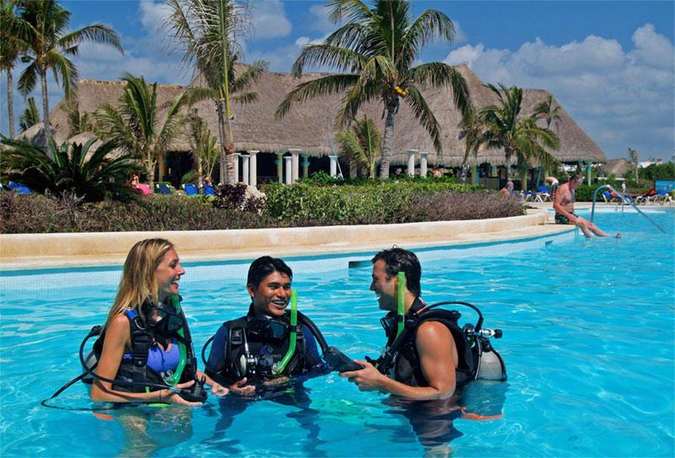 Grand Palladium Riviera Resort & Spa