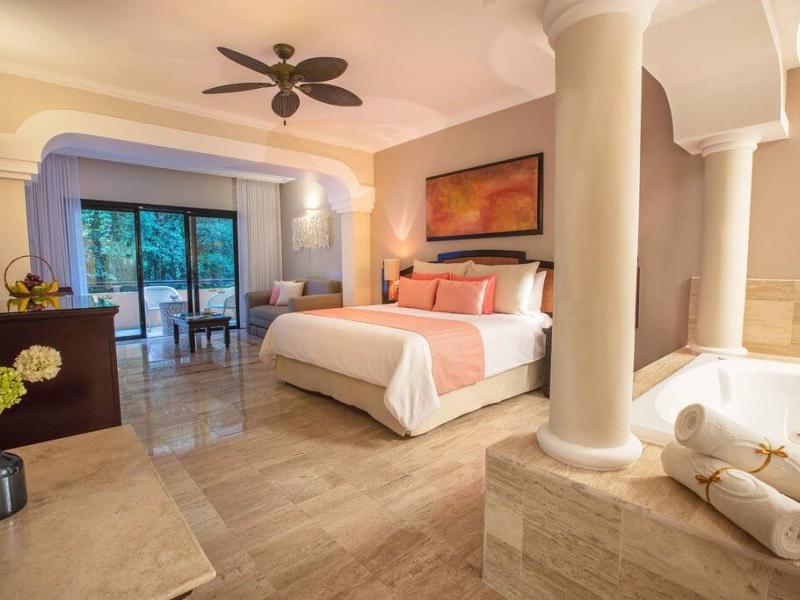 Grand Palladium White Sand Resort & Spa