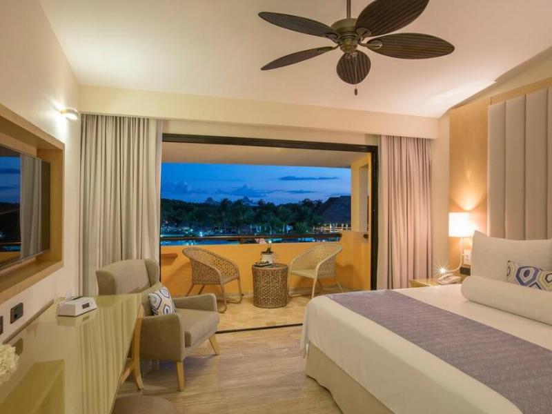 Grand Palladium White Sand Resort & Spa