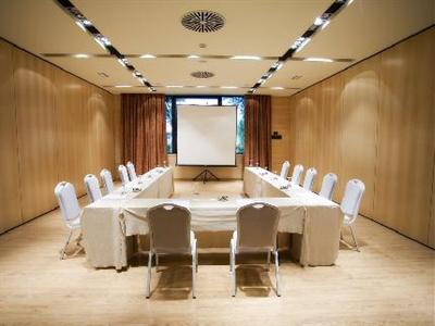 Ribera de Triana Hotel