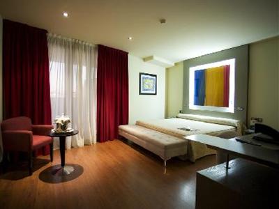 Ribera de Triana Hotel