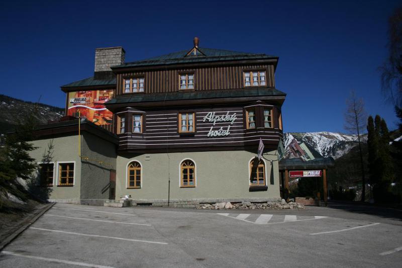 Alpsky Hotel