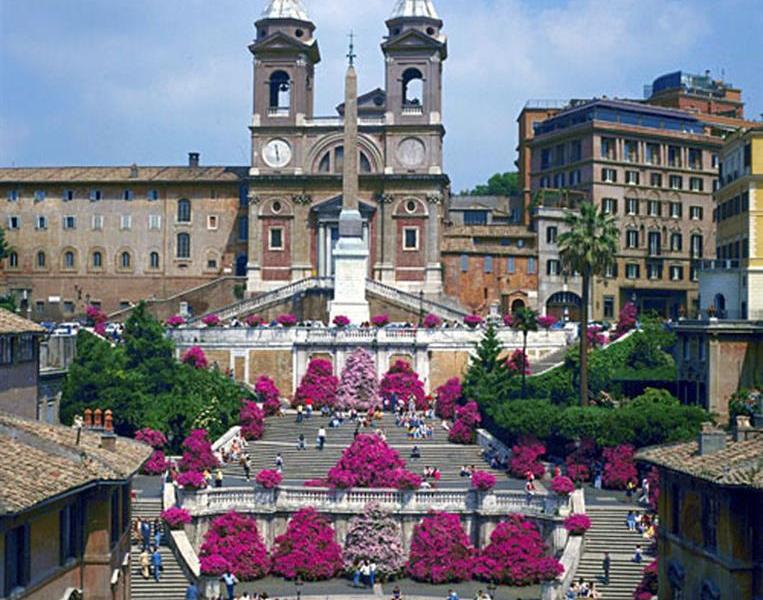 Grand Plaza