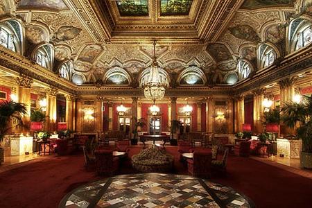 Grand Plaza