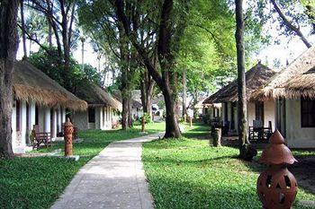 Al`s Hut