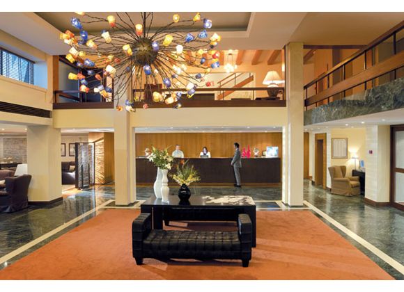 Grand Resort Lagonissi