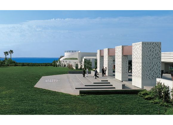 Grand Resort Lagonissi