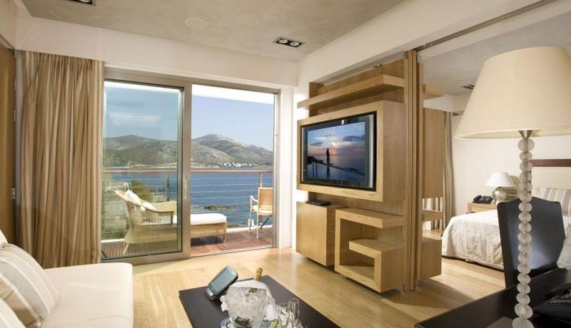 Grand Resort Lagonissi