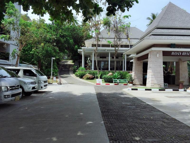 Al`s Laemson Resort
