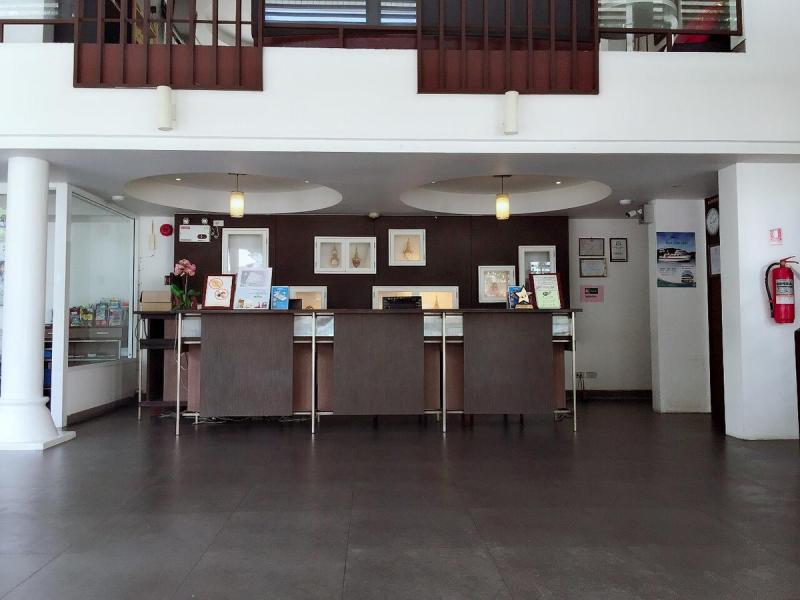 Al`s Laemson Resort