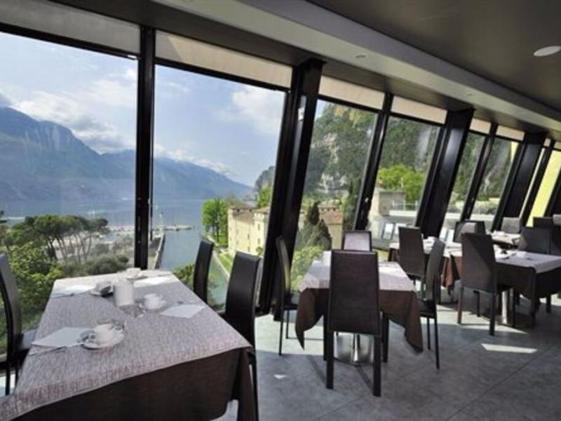 Grand Riva