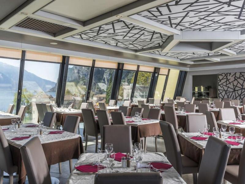 Grand Riva