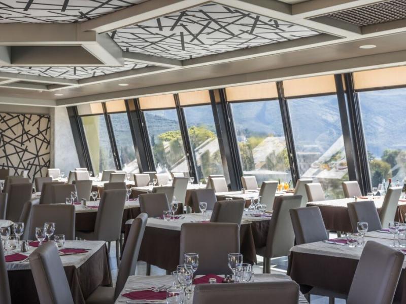 Grand Riva
