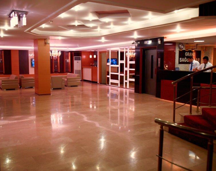 Grand Sagcanlar