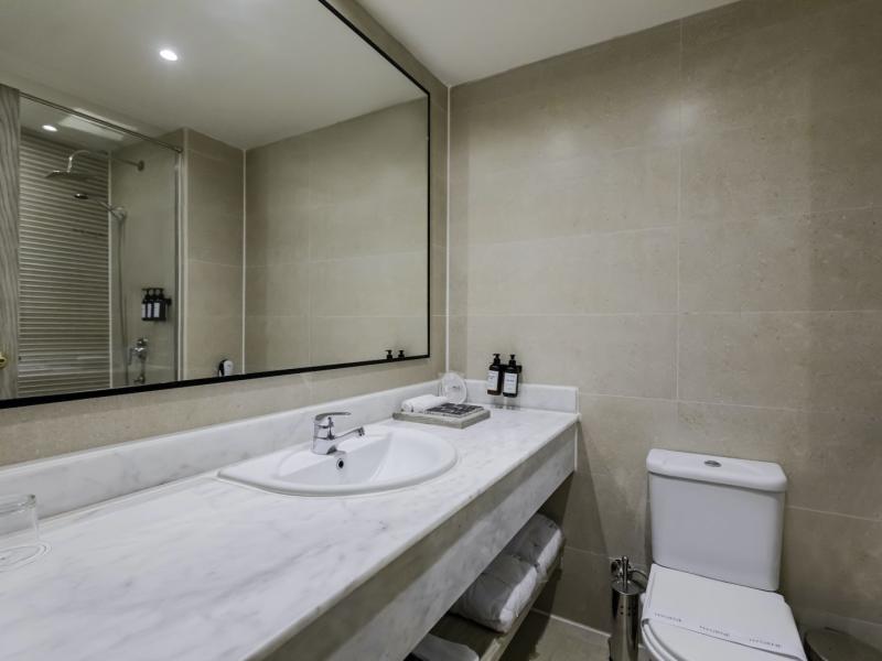 SUNRISE Alma Bay Resort