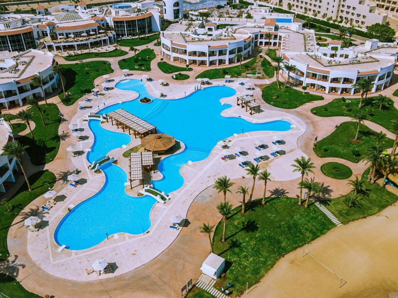 SUNRISE Alma Bay Resort