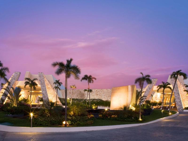 Grand Sirenis Riviera Maya Resort & Spa