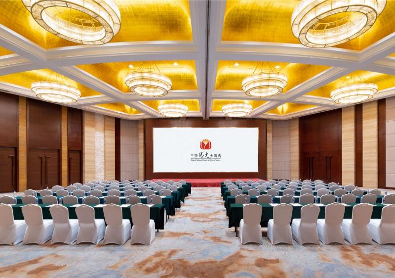 Grand Soluxe Hotel & Resort