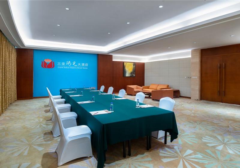 Grand Soluxe Hotel & Resort