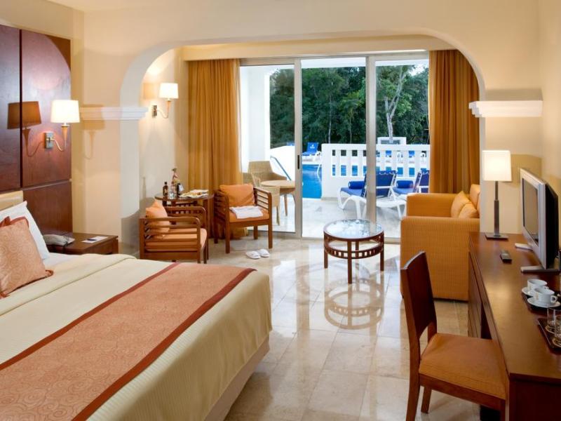 Grand Riviera & Sunset Princess All Suites & Spa Resort