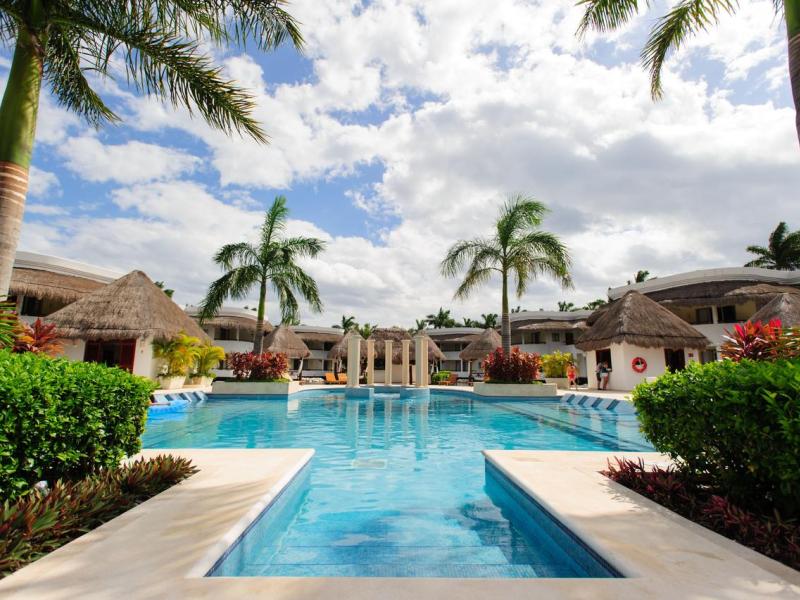 Grand Riviera & Sunset Princess All Suites & Spa Resort