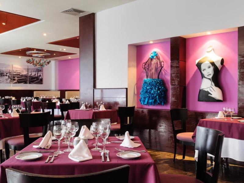 Grand Riviera & Sunset Princess All Suites & Spa Resort