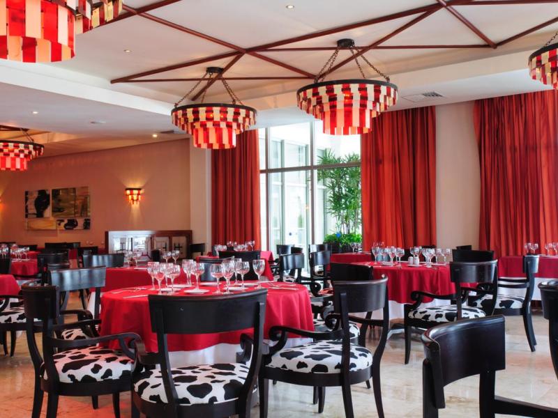 Grand Riviera & Sunset Princess All Suites & Spa Resort