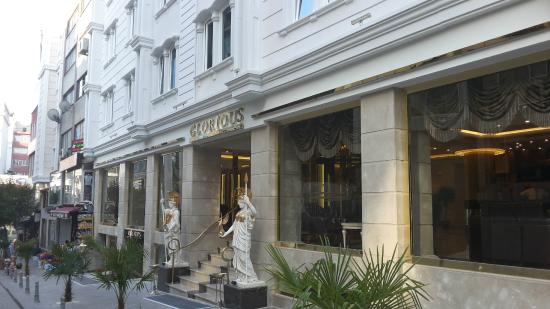 Glorious Hotel