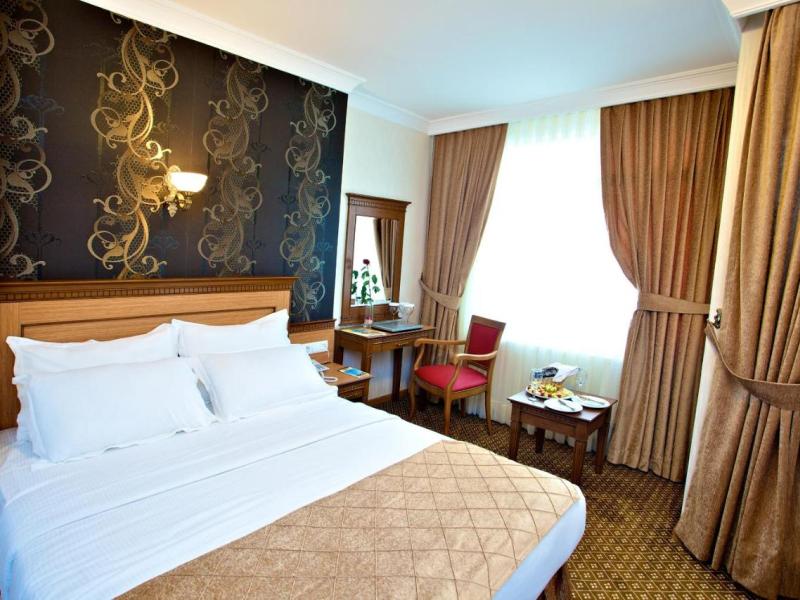 Grand Unal Hotel 
