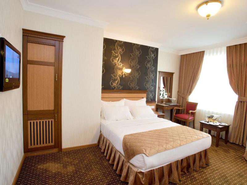 Grand Unal Hotel 