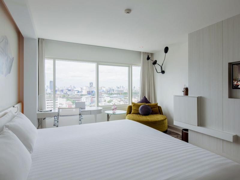 Centara Watergate Pavillion Hotel Bangkok