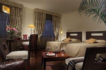 Отель Grande Albergo Sole Италия, Палермо, фото 17