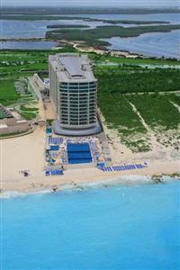 Seadust Cancun Family Resort