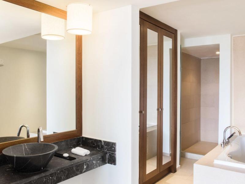 Amirandes Grecotel Exclusive Resort