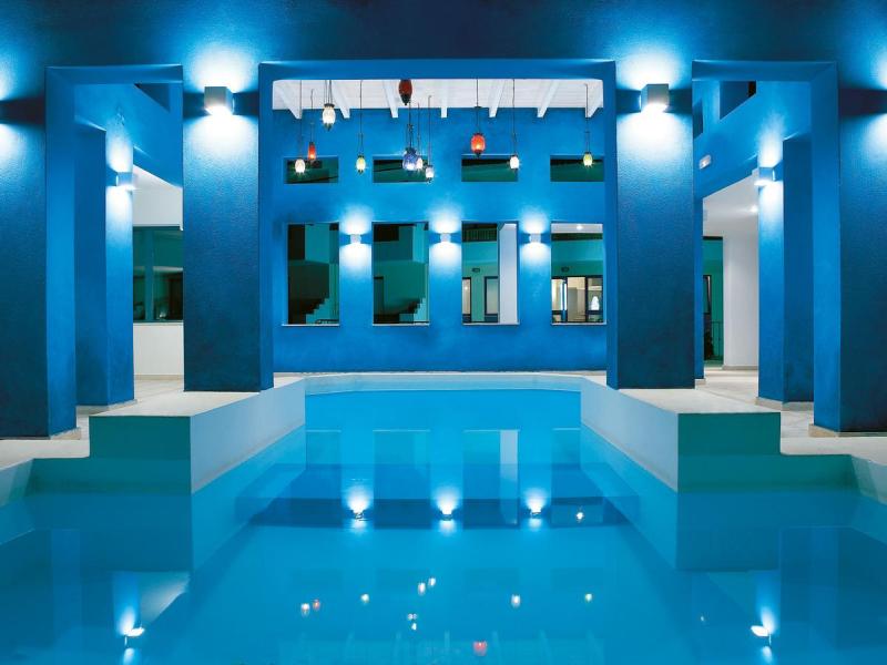 Grecotel Plaza Beach House