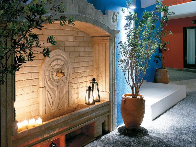 Grecotel Plaza Beach House