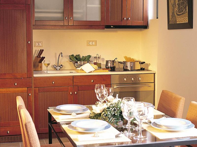 Grecotel Plaza Beach House