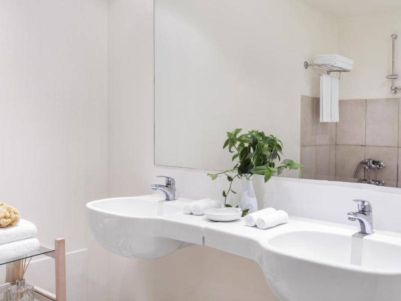 Grecotel Plaza Beach House