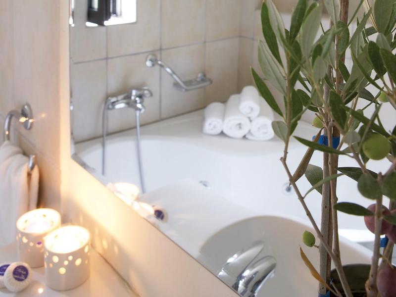 Grecotel Plaza Beach House