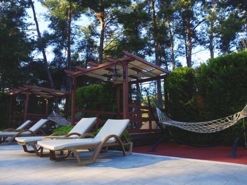 Green Forest Holiday Village