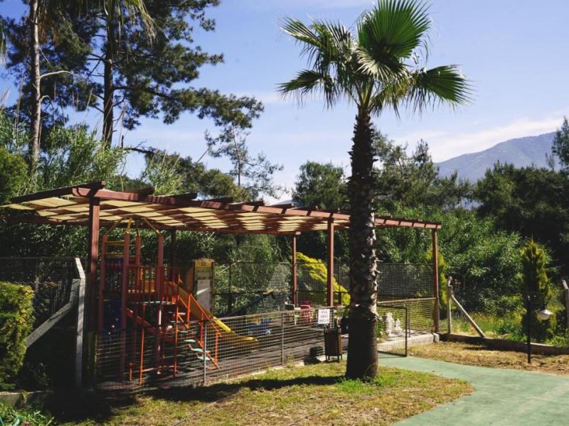 Green Forest Holiday Village