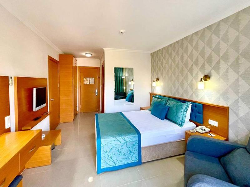 Green Forest Holiday Village