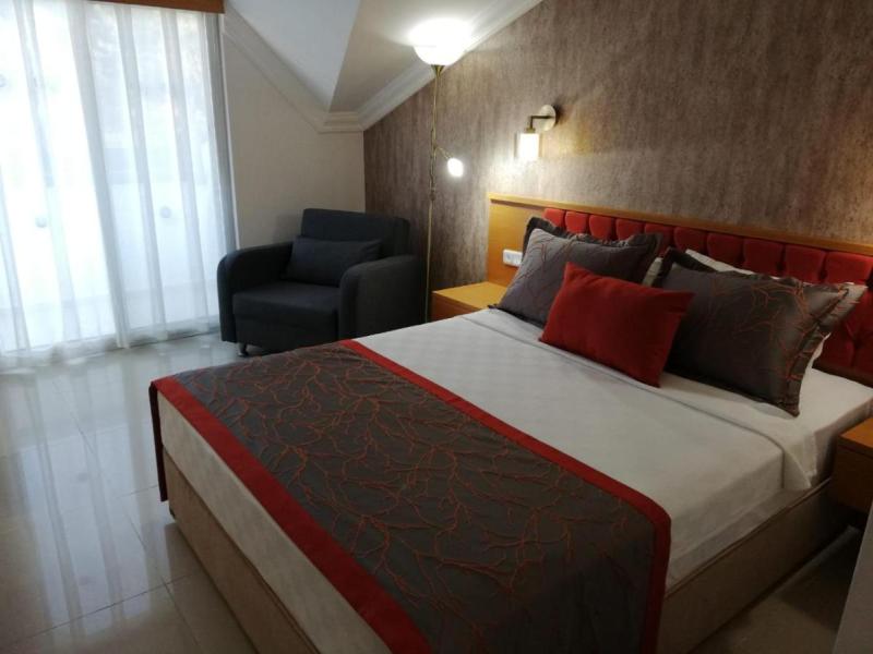 Green Forest Holiday Village