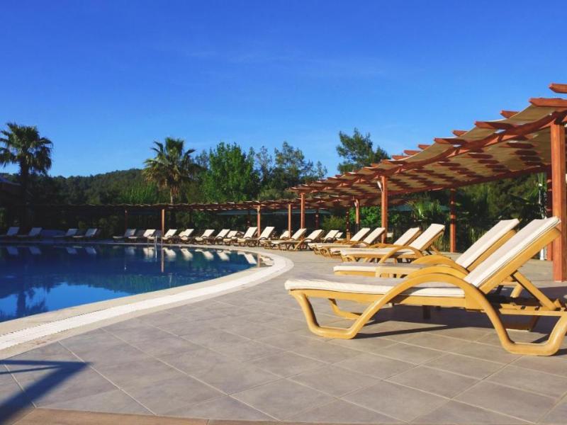 Green Forest Holiday Village