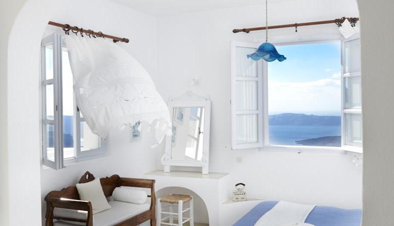 Altana Traditional Houses & Suites